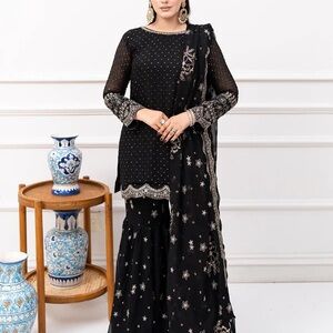 Elegant Black Embroidered Outfit